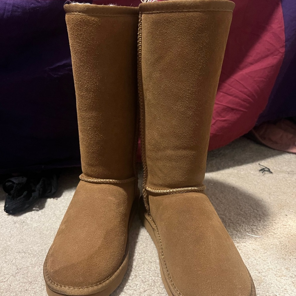 Bear paw boots
